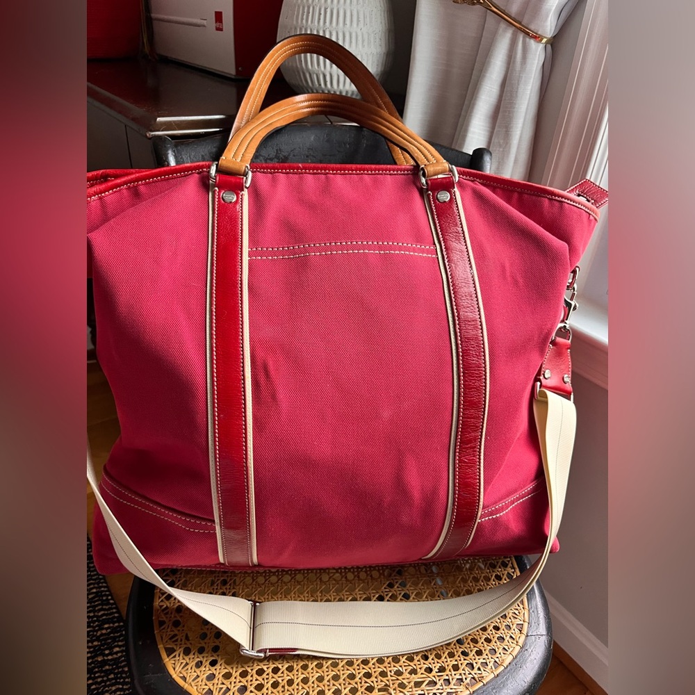 Rare Coach Red Canvas weekend Tote Bag with Tan Straps Leather accents - Picture 6 of 12